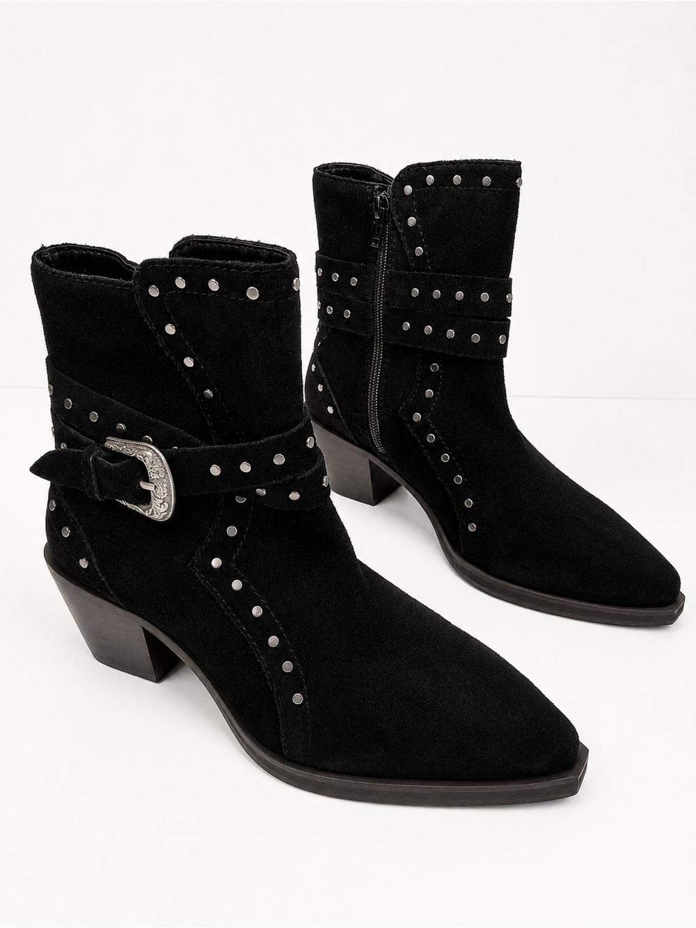 Crown Vintage Women’s Black Suede Studded Western Ankle Boots Size 7.5W Wide
